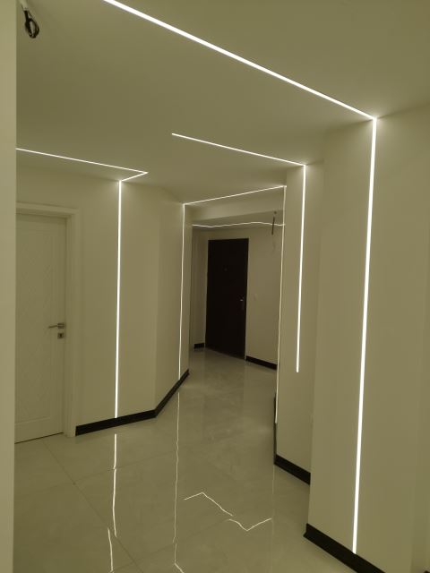 نصاب چراغ خطی لاینر