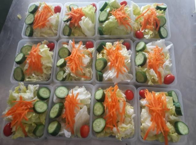 سالاد فصل در اصفهان