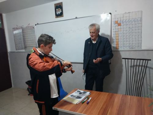 بهترین آموزشگاه موسیقی کودک در قزوین