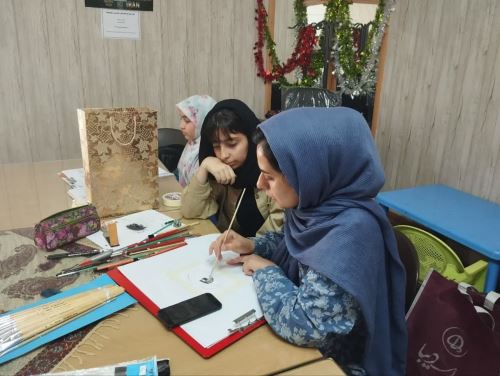 آموزشگاه طراحی سیاه قلم در قزوین