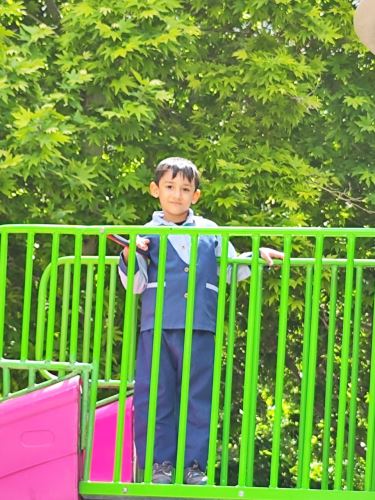 پیش دبستانی باغ جواهر