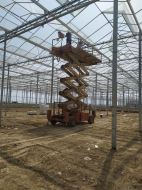 تولید بالابر گلخانه ای در اصفهان