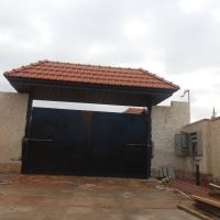 سقف شیروانی اصفهان