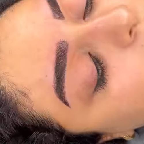 آرایش دائم صورت و بدن در اصفهان