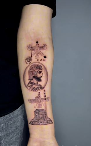 تاتو کار حرفه ای بدن در اصفهان