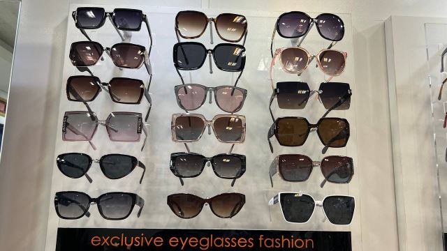 بهترین بینایی سنجی و عینک سازی ویهان