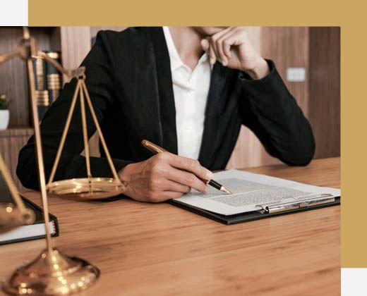 بهترین وکیل و مشاور حقوقی در تهران