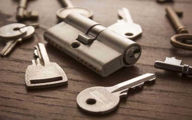 بهترین قفل سازی سیار اصفهان
