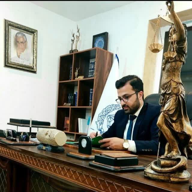 بهترین وکیل سوادکوه