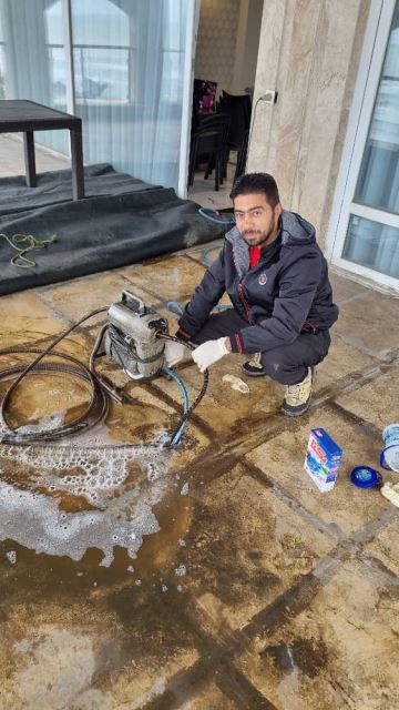 لوله بازکنی و تخلیه چاه با خاور در سلطانیه 