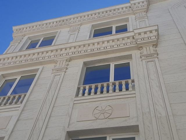 سنگ کاری در نور