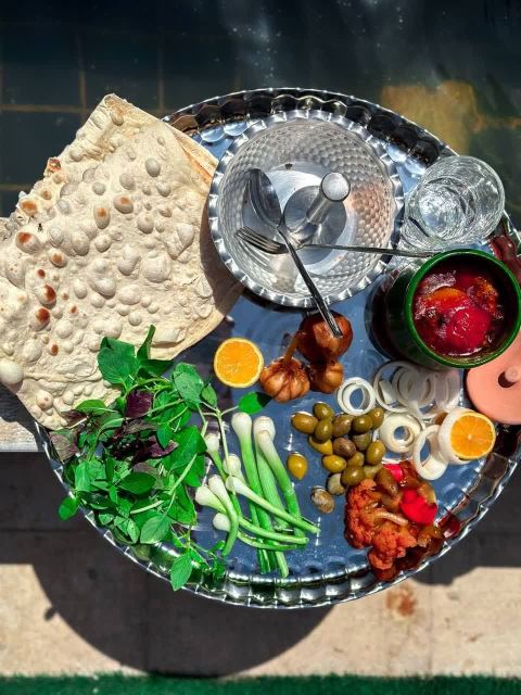 دیزی و ته چین کوروش