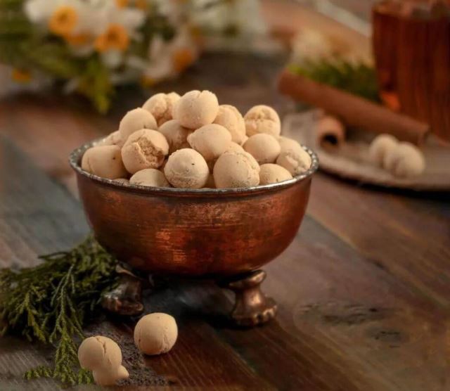 شیرینی سنتی در یزد و میبد