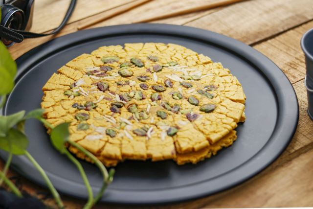 شیرینی سنتی در یزد و میبد