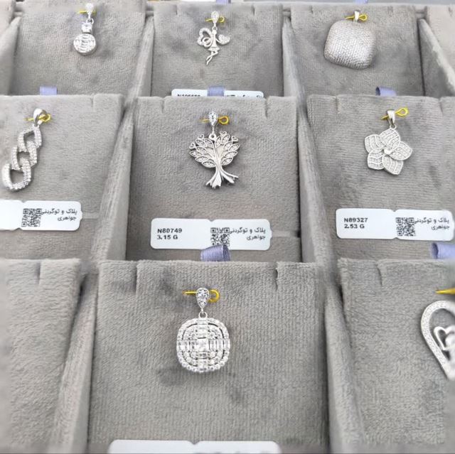 گالری جواهرات نقره در مشهد فنسی گالری 