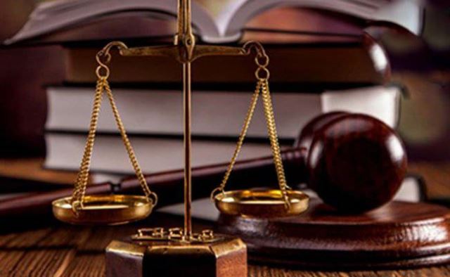 بهترین وکیل در کیش 