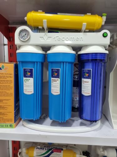 بهترین دستگاه تصفیه آب در اردکان و میبد