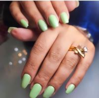 انجام خدمات کاشت ناخن در شیراز