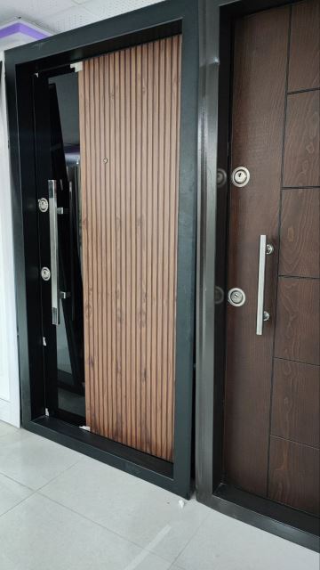 کلینیک ساختمانی در بروجن