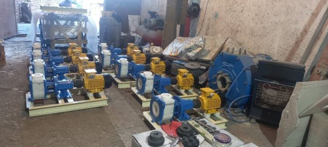  خرید پمپ ضد اسید در اصفهان  