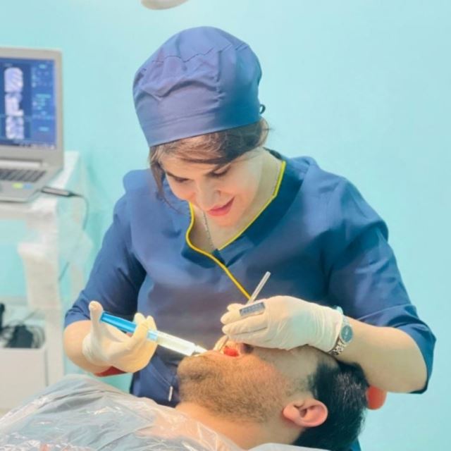 دکتر پرنیان احمدی زاده 