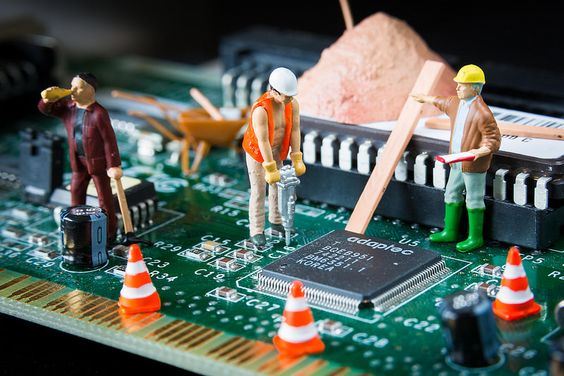 برد الکترونیکی چیست و چه کاربردی دارد