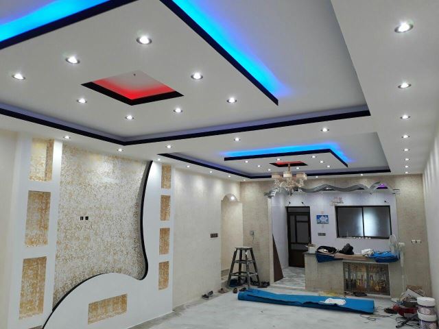 نقاش ساختمان صادقی 