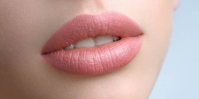 بهترین لاین شیدینگ و رژ لب دائم در تهران