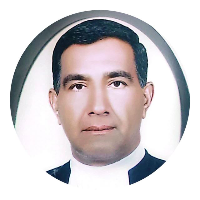 بهترین وکیل  بم