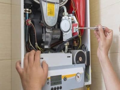 نصب و تعمير آبگرمكن ديوارى در اصفهان 