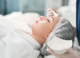 بهترین مرکز پوست و مو در تهرانپارس 