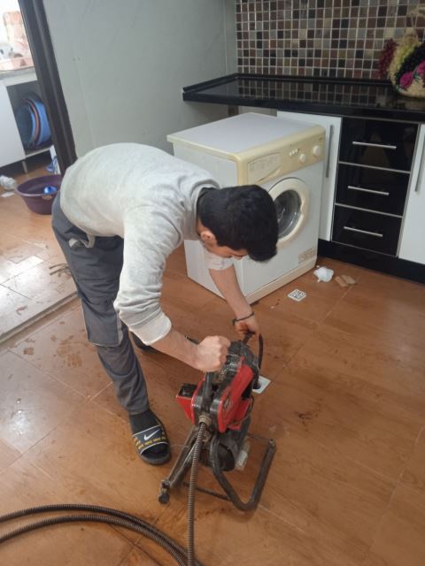 لوله بازکنی در نوشهر 