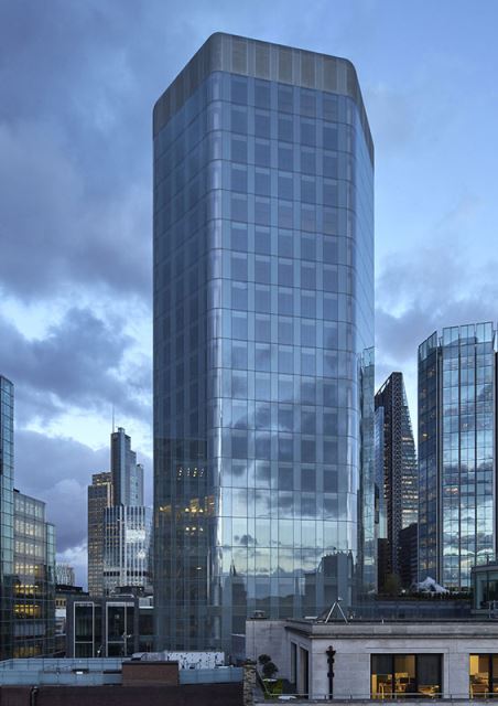 اجراى نماى كرتين وال و نماى شيشه اى ساختمان