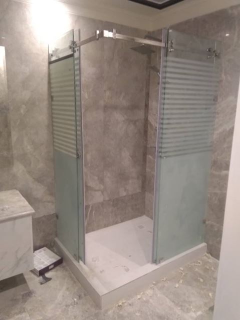 اجرای کرتین وال و نمای شیشه ای ساختمان در تهران