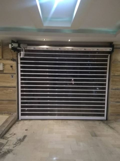 اجرای کرتین وال و نمای شیشه ای ساختمان در تهران