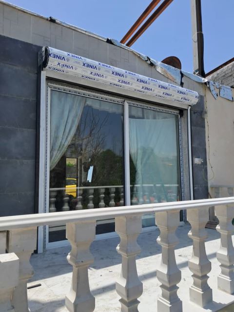 اجرای کرتین وال و نمای شیشه ای ساختمان در تهران