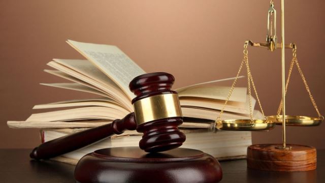 بهترین وکیل قرارداد نویسی در غرب تهران