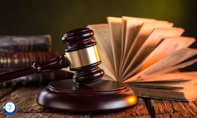 بهترین وکیل امور داوری در اصفهان