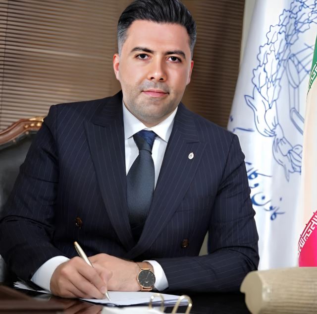 وکیل مهدی هراتیان

