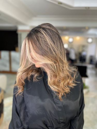 بهترین مدرس رنگ و لایت کرج