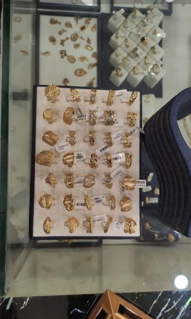 بهترین طلا فروشی در میبد 