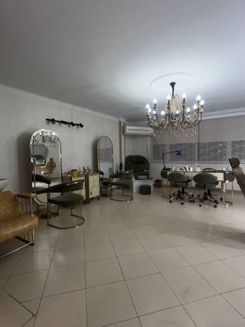 بهترین ارایشگاه زنانه در گرمدره 