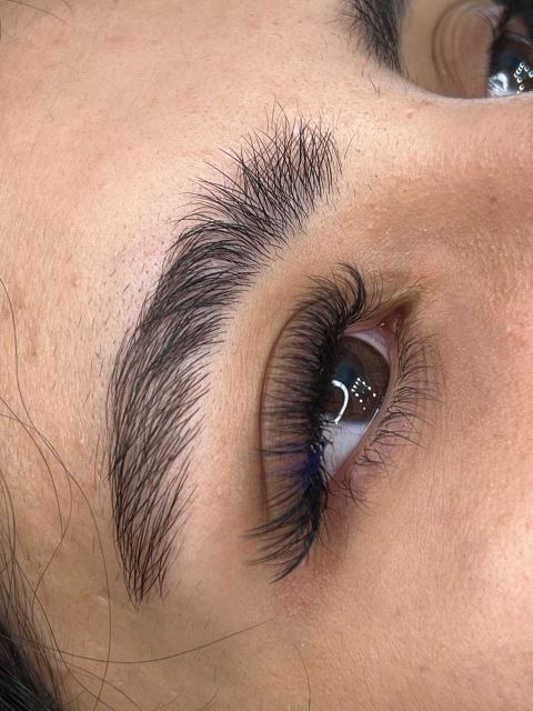 بهترین ارایشگاه زنانه در گرمدره 