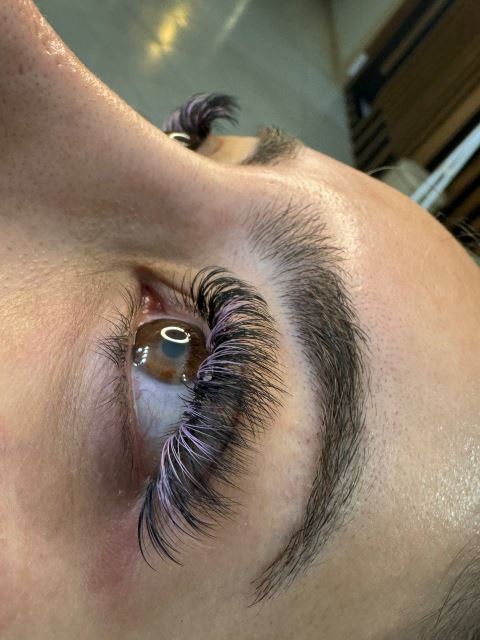 بهترین ارایشگاه زنانه در گرمدره 