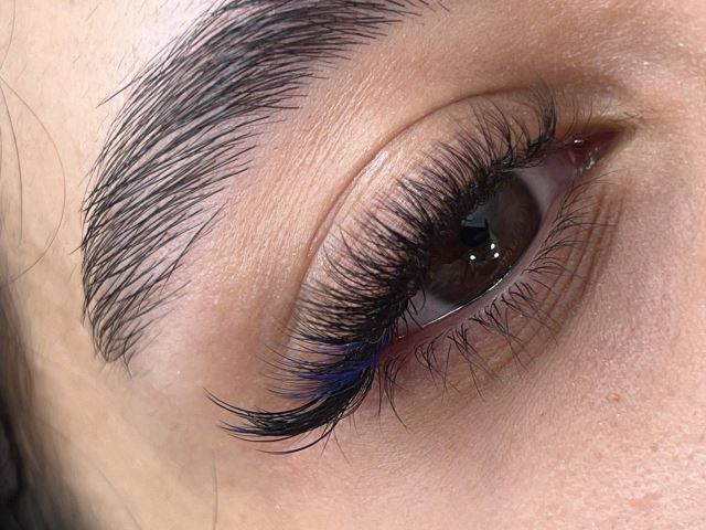 بهترین سالن زیبایی گرمدره 