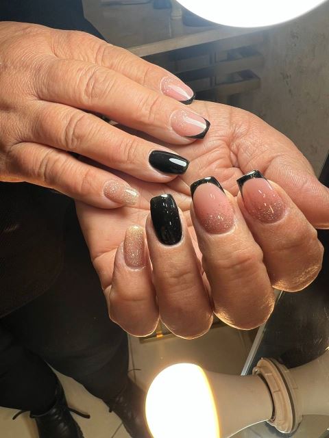 بهترین سالن زیبایی گرمدره 