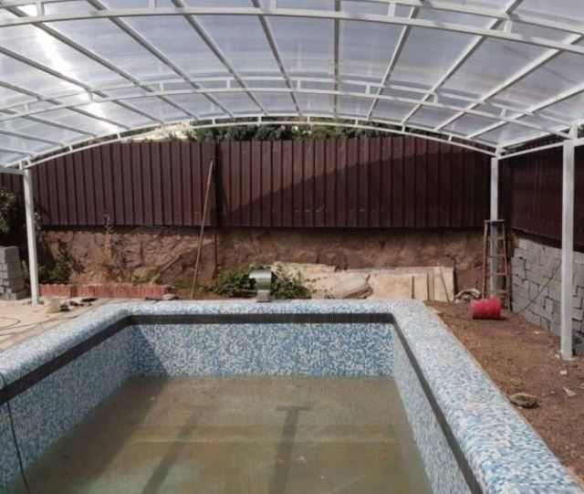 سقف شیروانی در بومهن