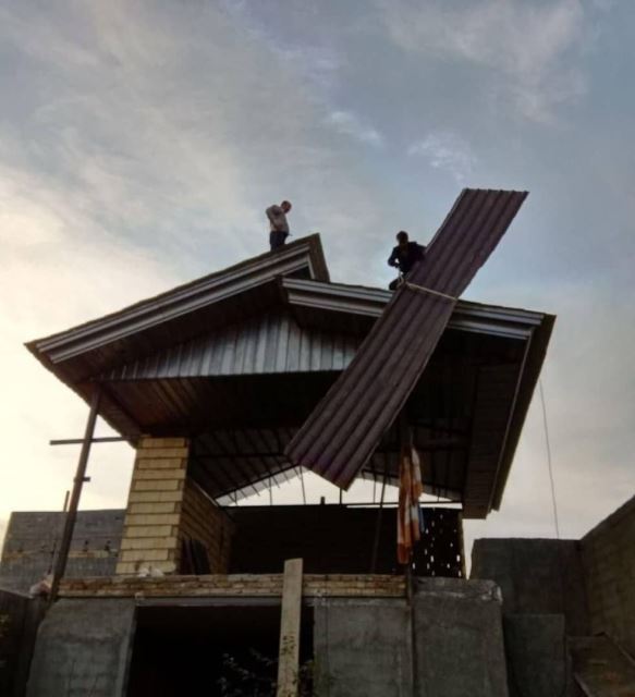 سقف شیروانی در بومهن