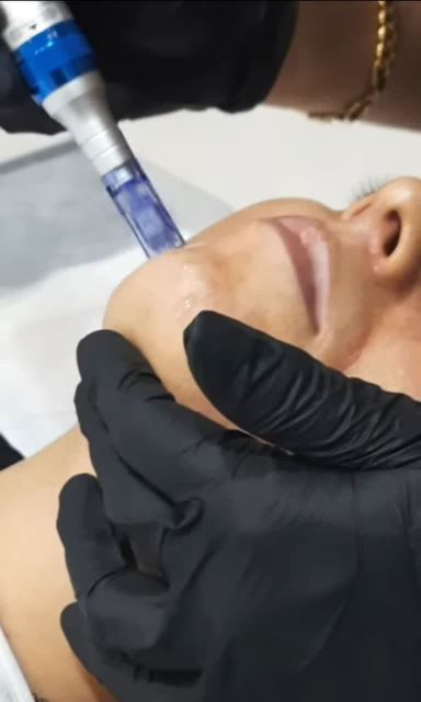 بهترین سالن زیبایی در قروه