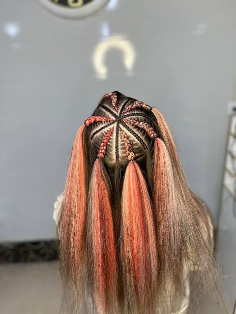 بهترین سالن زیبایی در قروه